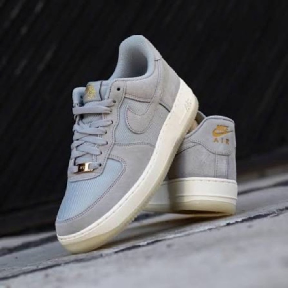 NWB Nike Air Force 1 07 LV8 Smoke Gray Mens Sneakers sz 9.5 - Picture 9 of 14